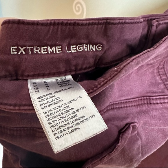 American Eagle Burgundy Super Stretch Jeggings in size US 10 - Picture 7 of 7
